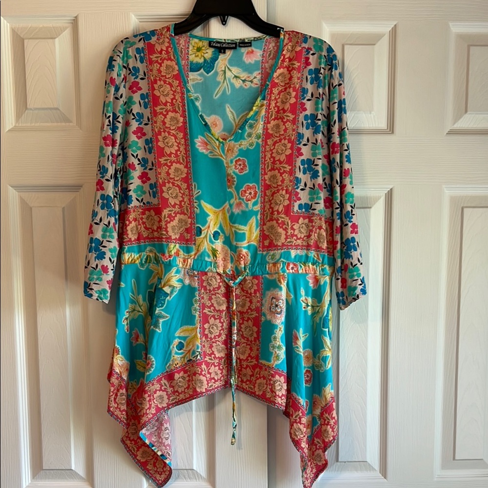 Tolani Collection Floral Handkerchief Hem Boho Blouse